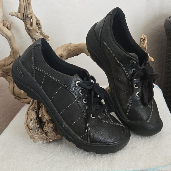 Keen Shoes - Keen Women's Black Casual Shoes